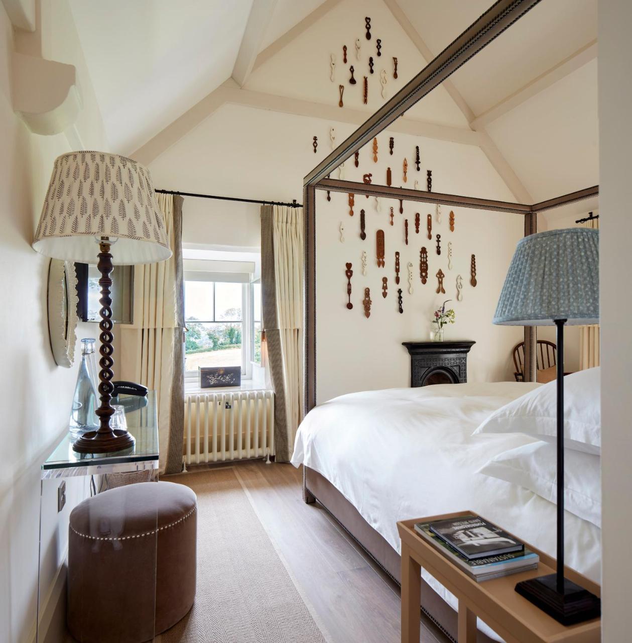 Grove Of Narberth Hotel ภายนอก รูปภาพ